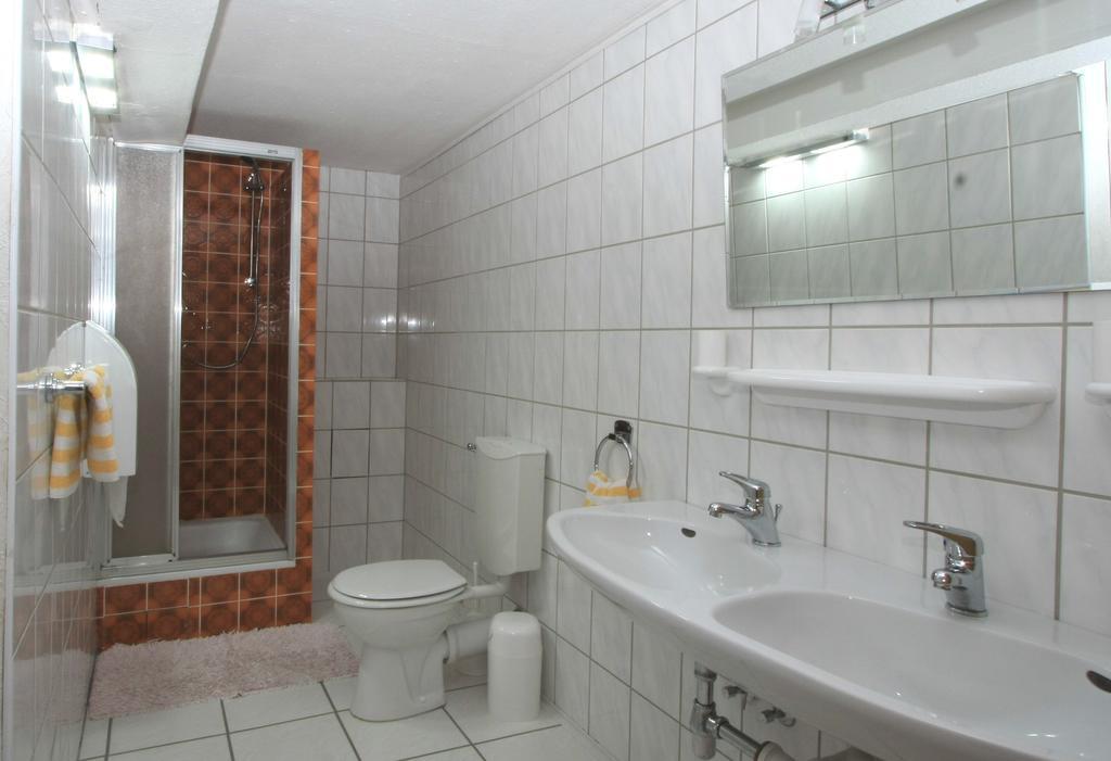 Hotel Restaurant Gunsetal Bad Berleburg Δωμάτιο φωτογραφία